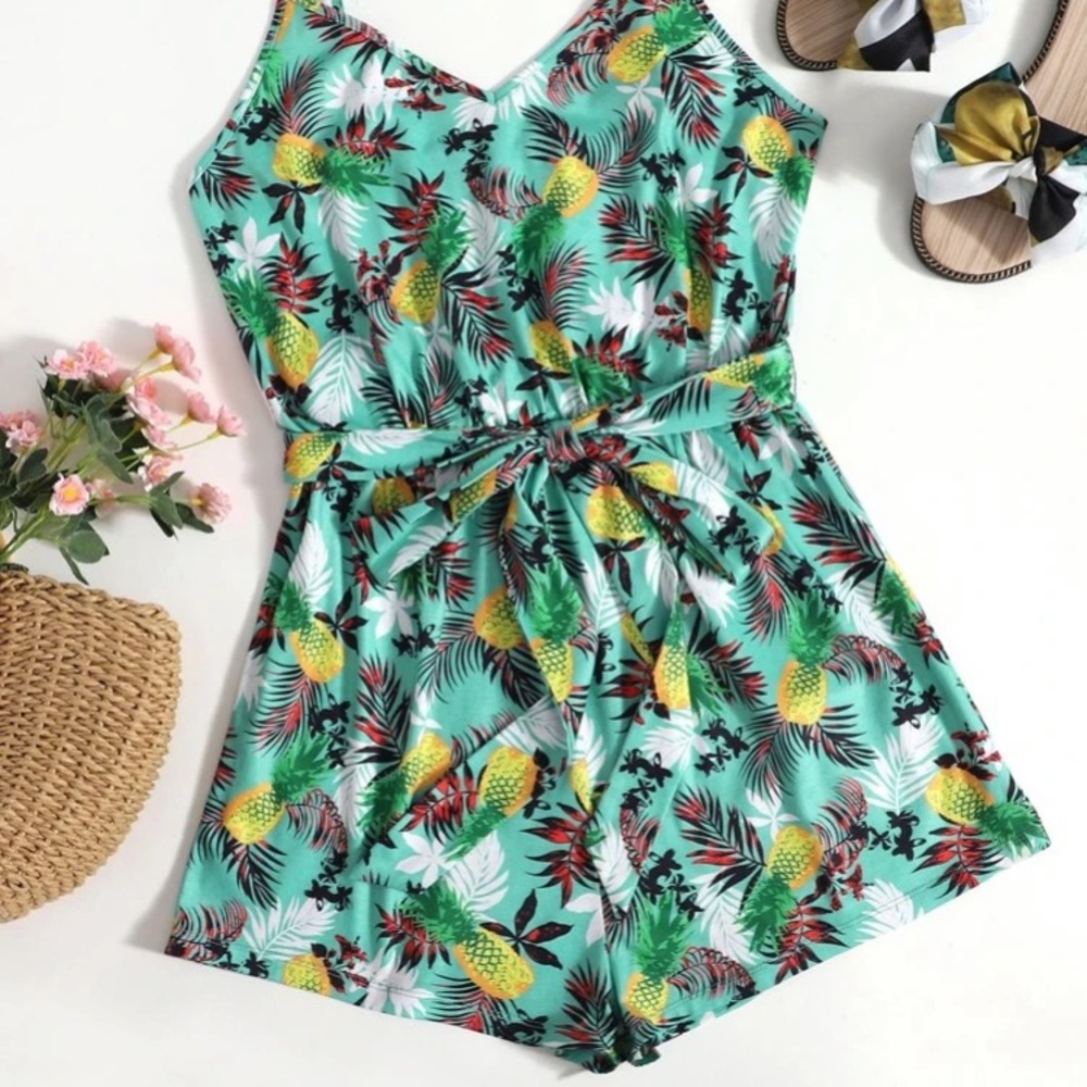 🆕 Tropical Print Belted Cami Romper